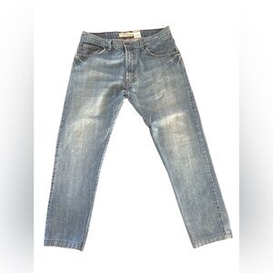 Levi 559 men’s light blue wash denim jeans 33x36